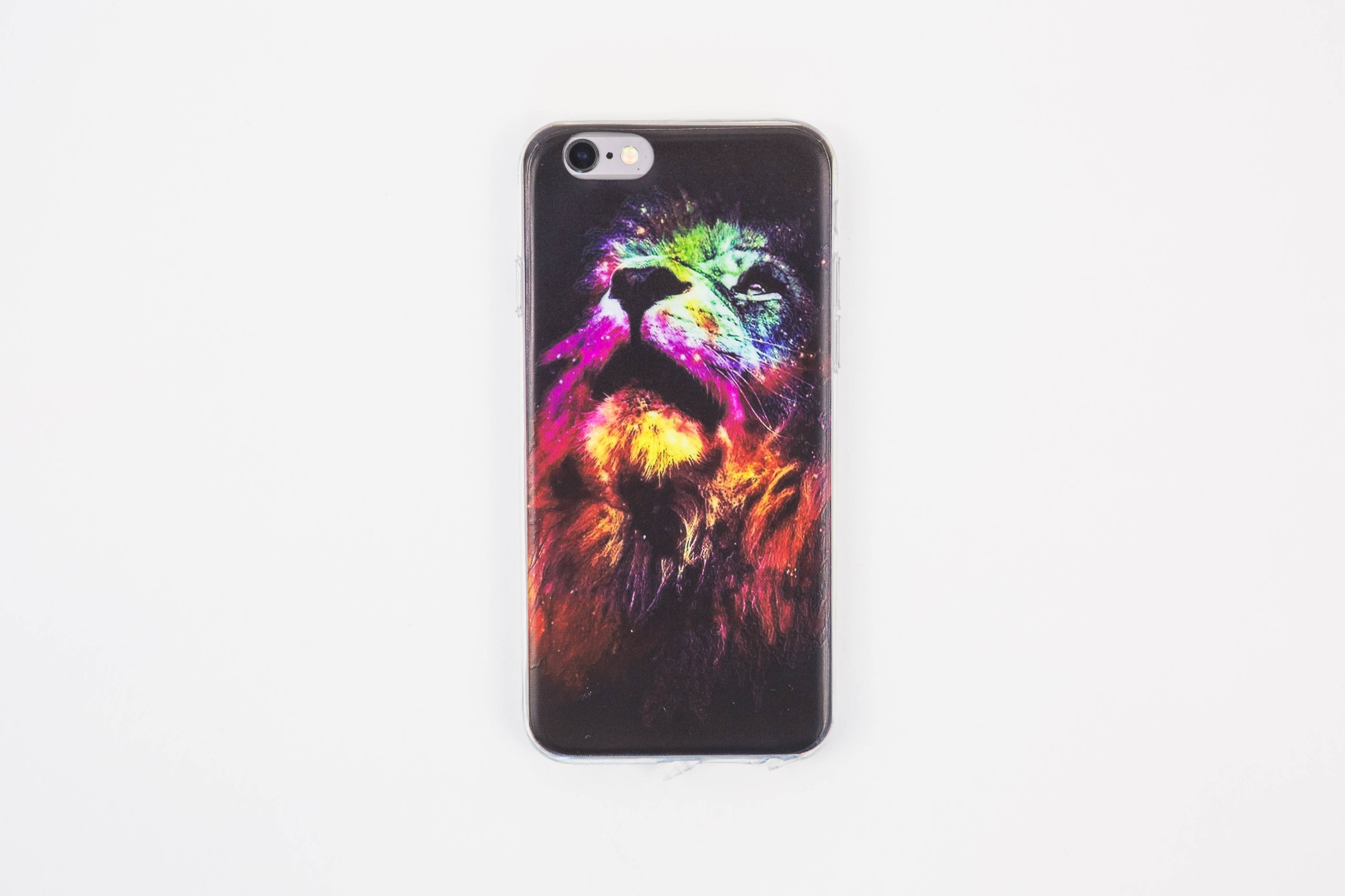 ايفون بسعر أقل.Iphone
